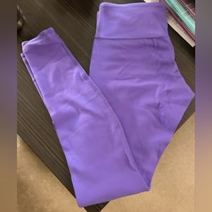 LuLu Lemon Wunder Under Size 8